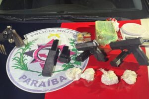 Ação da Polícia Militar armas e drogas em bairros de João Pessoa