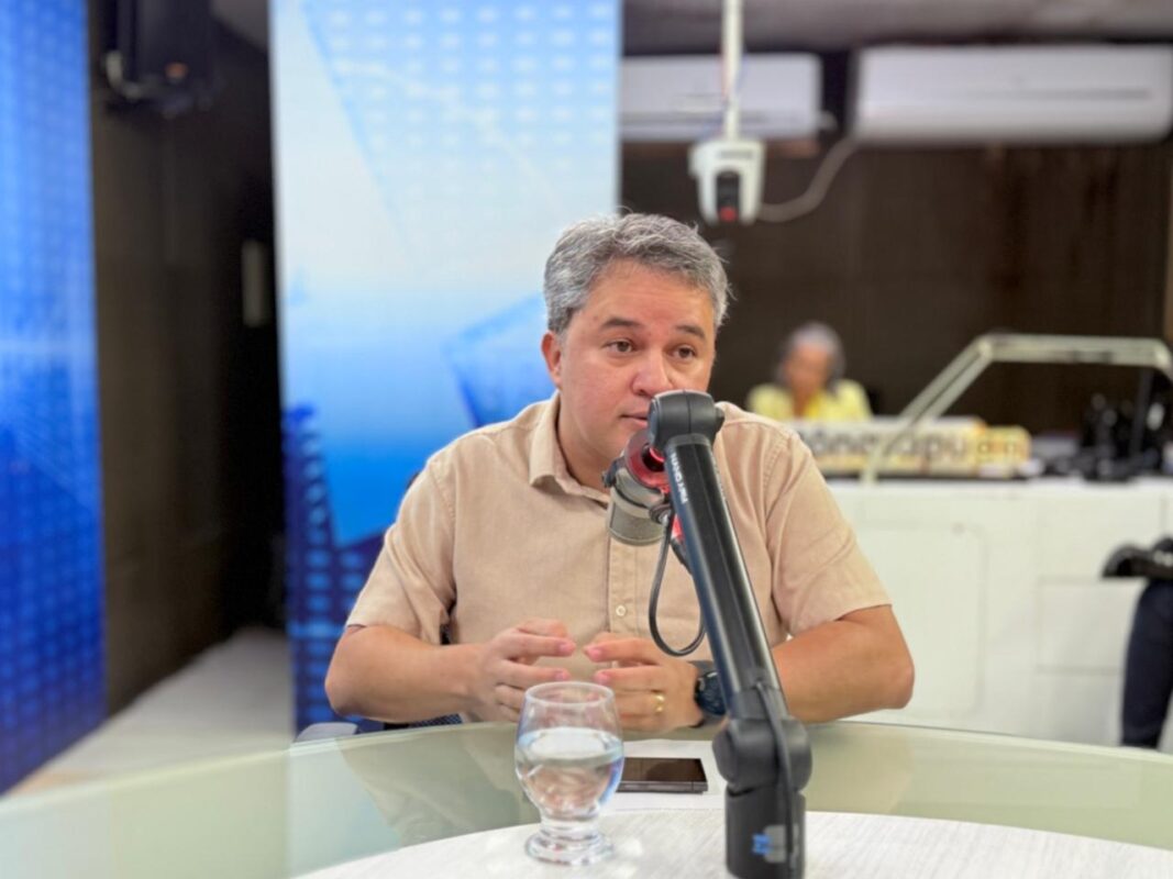 "Depende dele", Efraim Filho convida Pedro Cunha Lima para compor chapa de oposição na disputa ao Governo em 2026 Efraim Filho em entrevista ao Programa Arapuan Verdade. (foto: Clilson Júnior)