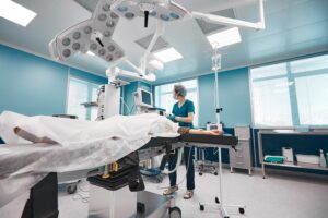 INÉDITO: cirurgia reconstrói sistema linfático de paciente com risco de vida e feito é considerado pioneiro no Brasil