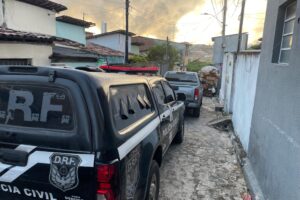 Operação contra o tráfico de drogas cumpre mais de 70 mandados em João Pessoa, Campina Grande e outros três municípios da Paraíba Operação foi deflagrada hoje (23) na Paraíba. (foto: divulgação/Polícia Civil)