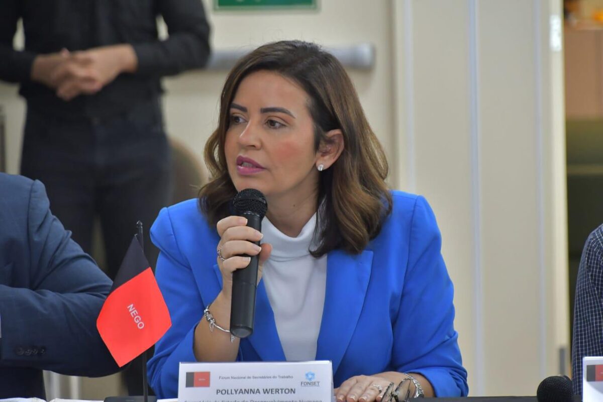 Pollyanna recebe secretários de trabalho de todo o Brasil na 145ª Assembleia do FONSET, na Paraíba