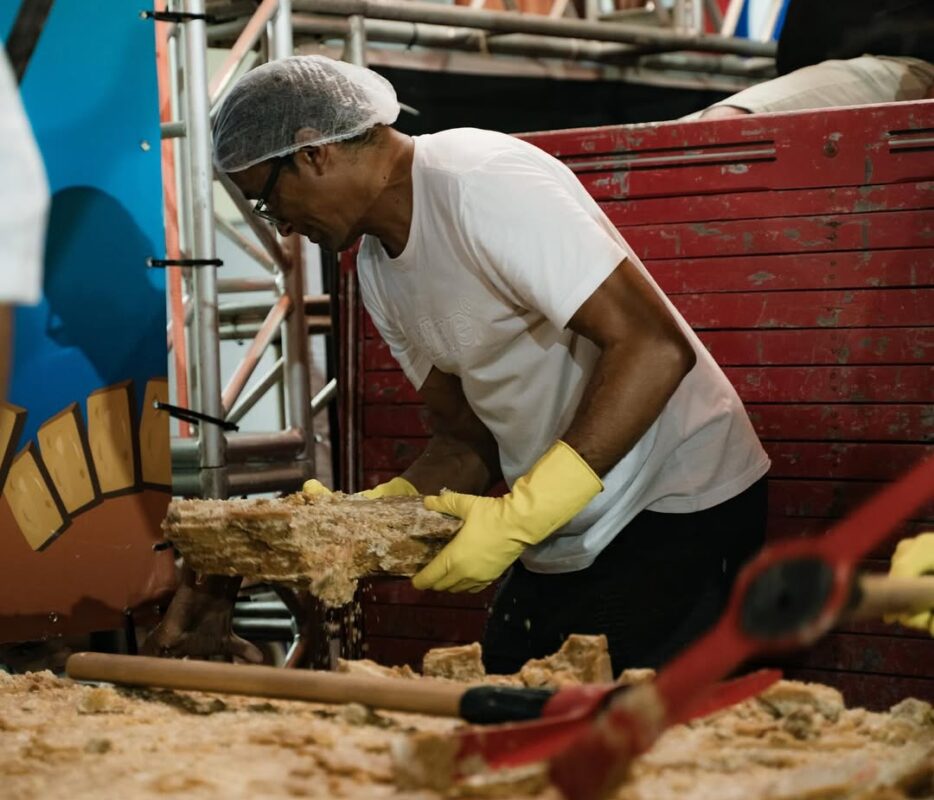 Quebra da maior rapadura do mundo. Fotos: Prefeitura de Pindoretama