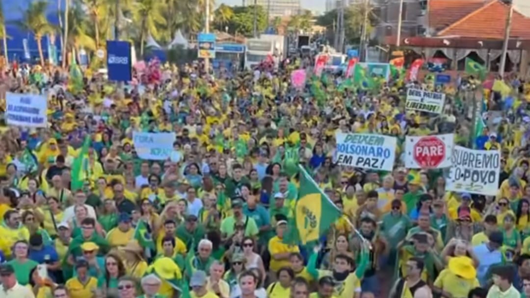 Atos pró-Bolsonaro em João Pessoa e outras cidades pedem 'Fora Lula' e impeachment de Alexandre de Moraes Ato pró-Bolsonaro em João Pessoa ocorre no 'Busto de Tamandaré'. (foto: reprodução/redes sociais)