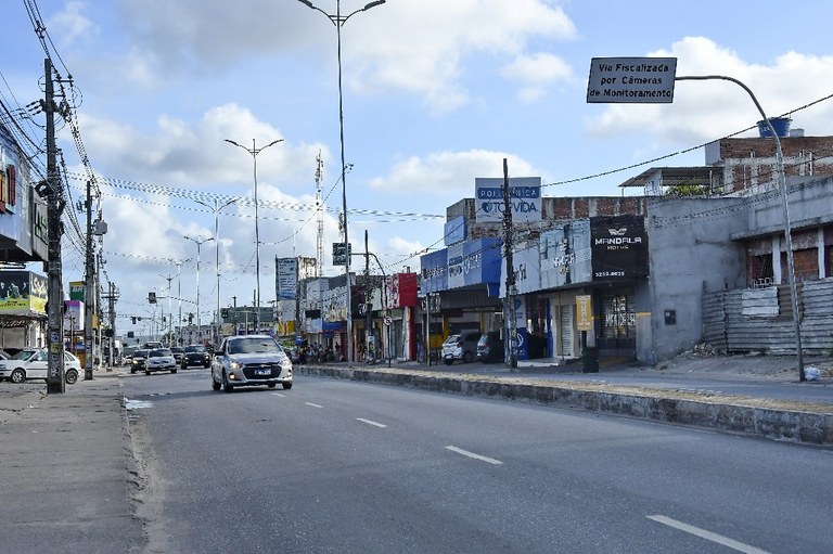 João Pessoa 440 anos: avenida Cruz das Armas foi projetada por João Azevêdo quando era desenhista da prefeitura João Pessoa 440 anos: avenida Cruz das Armas foi projetada por João Azevêdo quando era desenhista da prefeitura