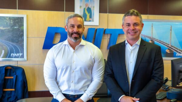 O prefeito também solicitou ao DNIT melhorias imediatas na sinalização, iluminação e segurança