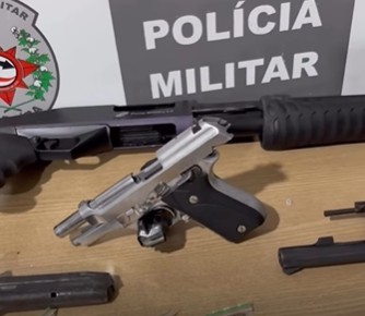 Polícia Militar intercepta facção criminosa e evita confronto com grupo rival; 5 pessoas foram presas