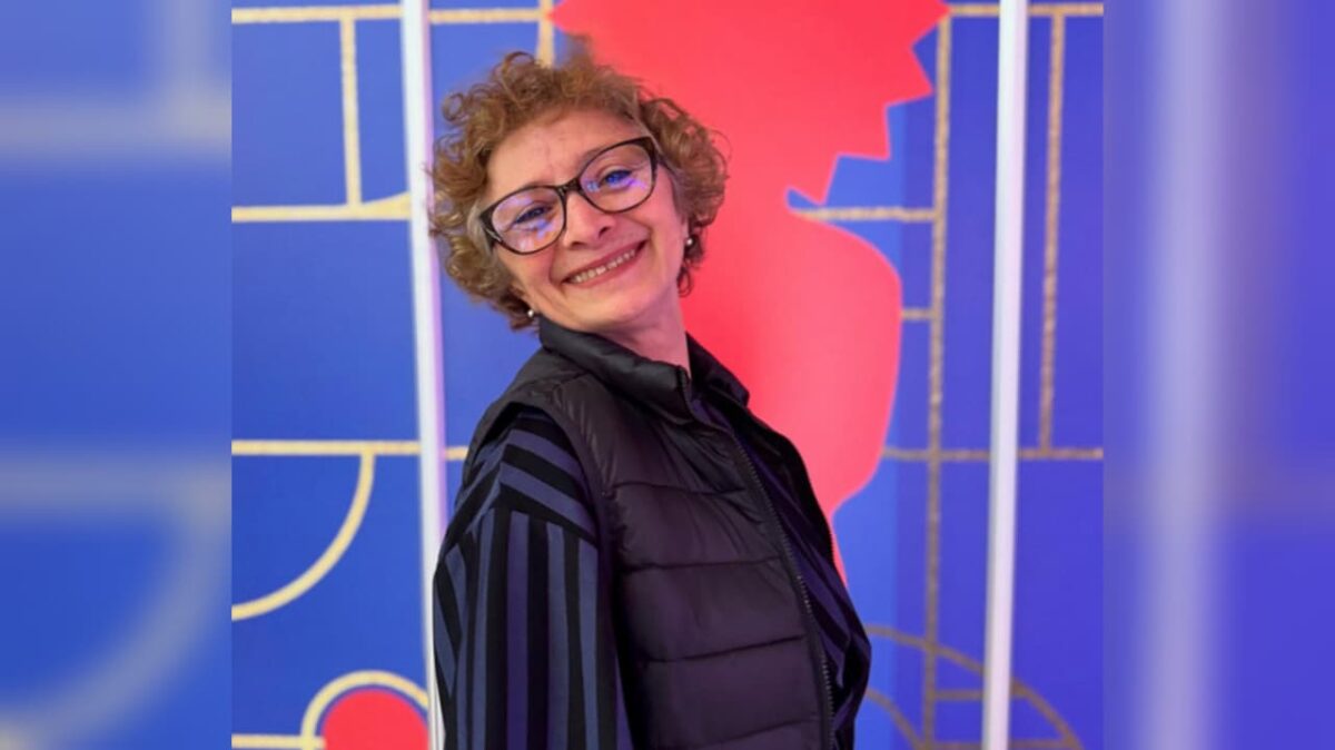 Paraibana Marcélia Cartaxo recebe Troféu Oscarito, maior honraria do Festival de Cinema de Gramado