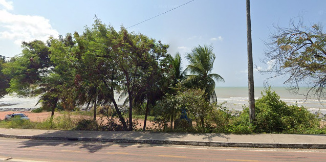 Praça de Iemanjá em 2024, antes do início da reforma. (foto: reprodução/Google Maps)