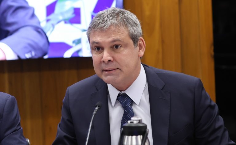 Lindbergh Farias. (foto: Marina Ramos/Cmara dos Deputados)