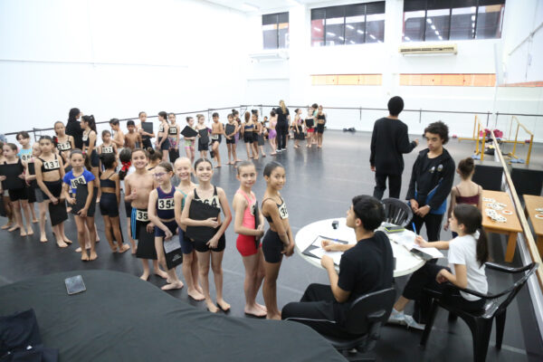 Sete bailarinos de João Pessoa são aprovados na Seleção Nacional 2026 da Escola do Teatro Bolshoi do Brasil