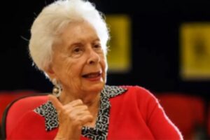 Ativista Clara Charf, viúva do guerrilheiro Carlos Marighella, morre em SP aos 100 anos