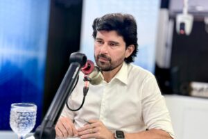 No topo do ranking farmacêutico, o médico destaca as canetas emagrecedoras como 'revolucionárias'. Foto: Clilson Júnior