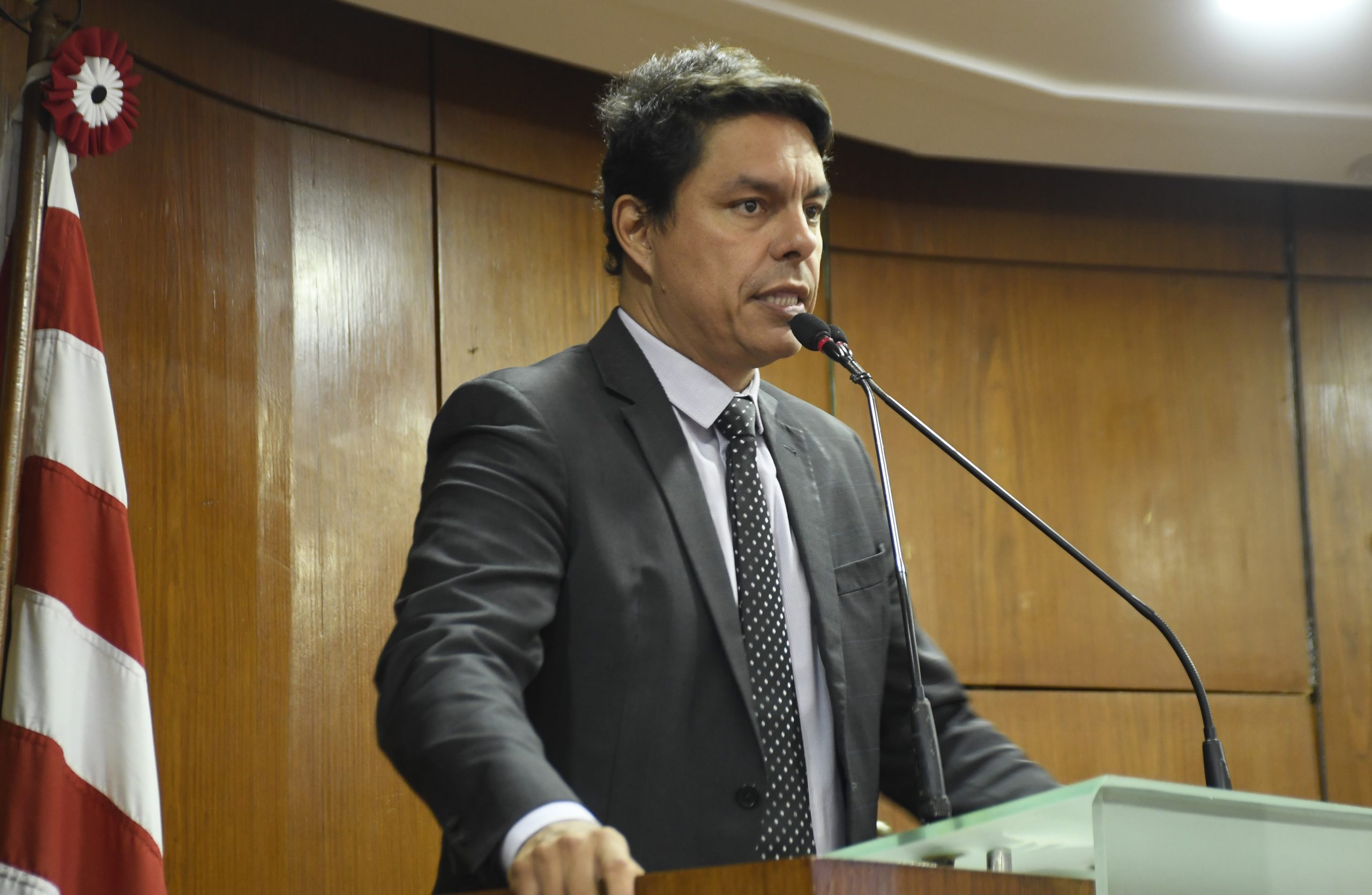 Vereador Raoni Mendes. (foto: Olenildo Nascimento /Câmara Municipal)