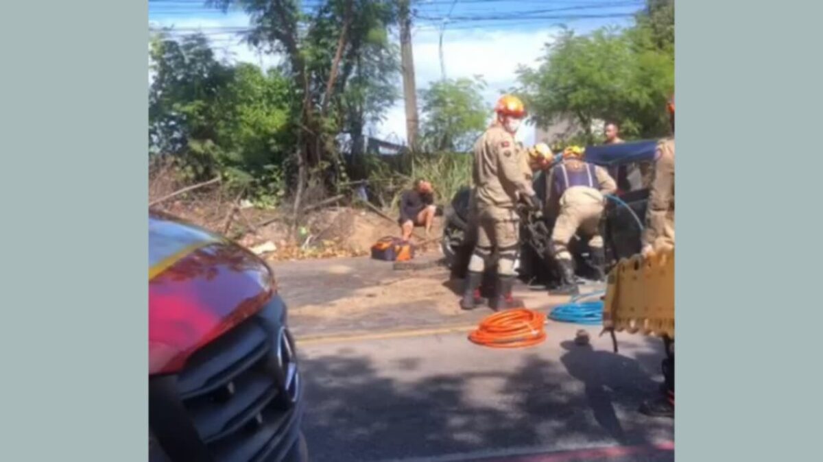 Bebê de 4 meses morre em acidente grave envolvendo dois veículos na ladeira do Cuiá; motorista é preso Bebê de 4 meses morre em acidente grave envolvendo dois veículos na ladeira do Cuiá; motorista é preso
