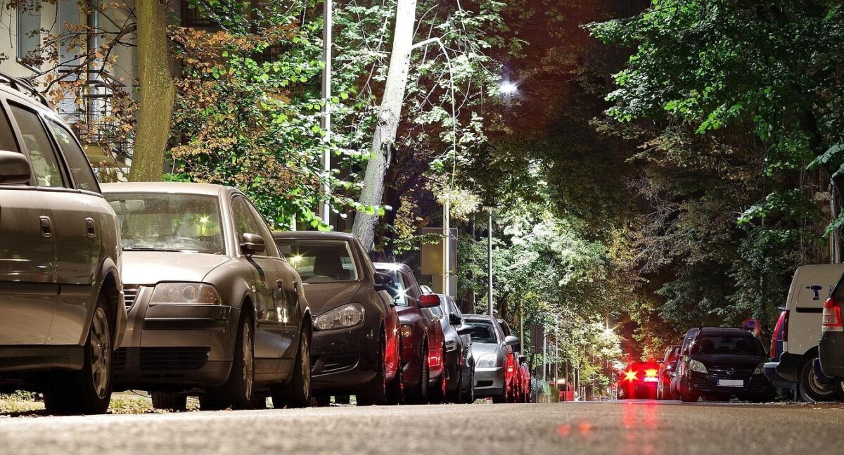 Projeto de lei busca substituir Zona Azul em João Pessoa após queixas sobre tarifas: "corrigir distorções" carro, estacionamento