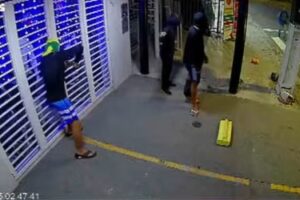 Homem é preso após tentativa de arrombamento a loja de moda surf em Mandacaru