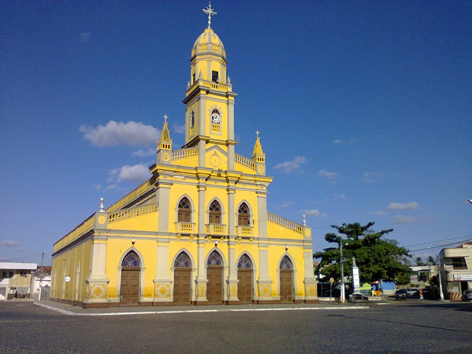 Centro de Itabaiana, com a igreja de Nossa Senhora da Conceição em destaque. (foto: Prefeitura Municipal de Itabaiana)