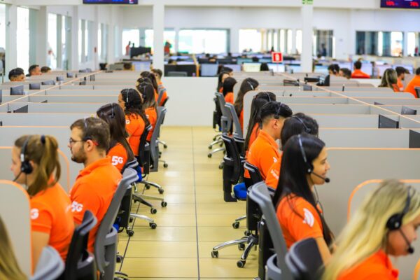 Operadora de telecomunicações abre 46 vagas