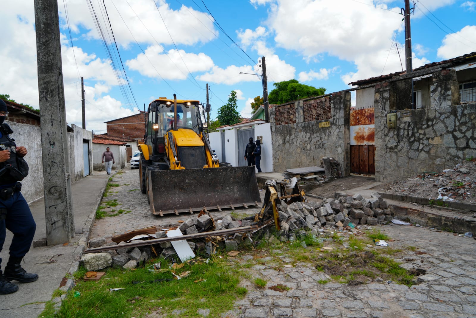 Desobstrução na Avenida Brasil, Cristo Redentor. Foto: Assessoria