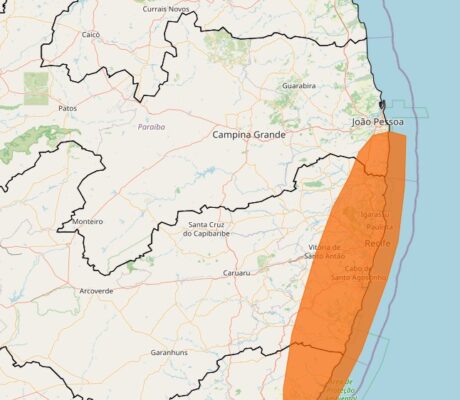 Inmet emite novo alerta laranja para João Pessoa e deve chover até 100mm nas próximas horas