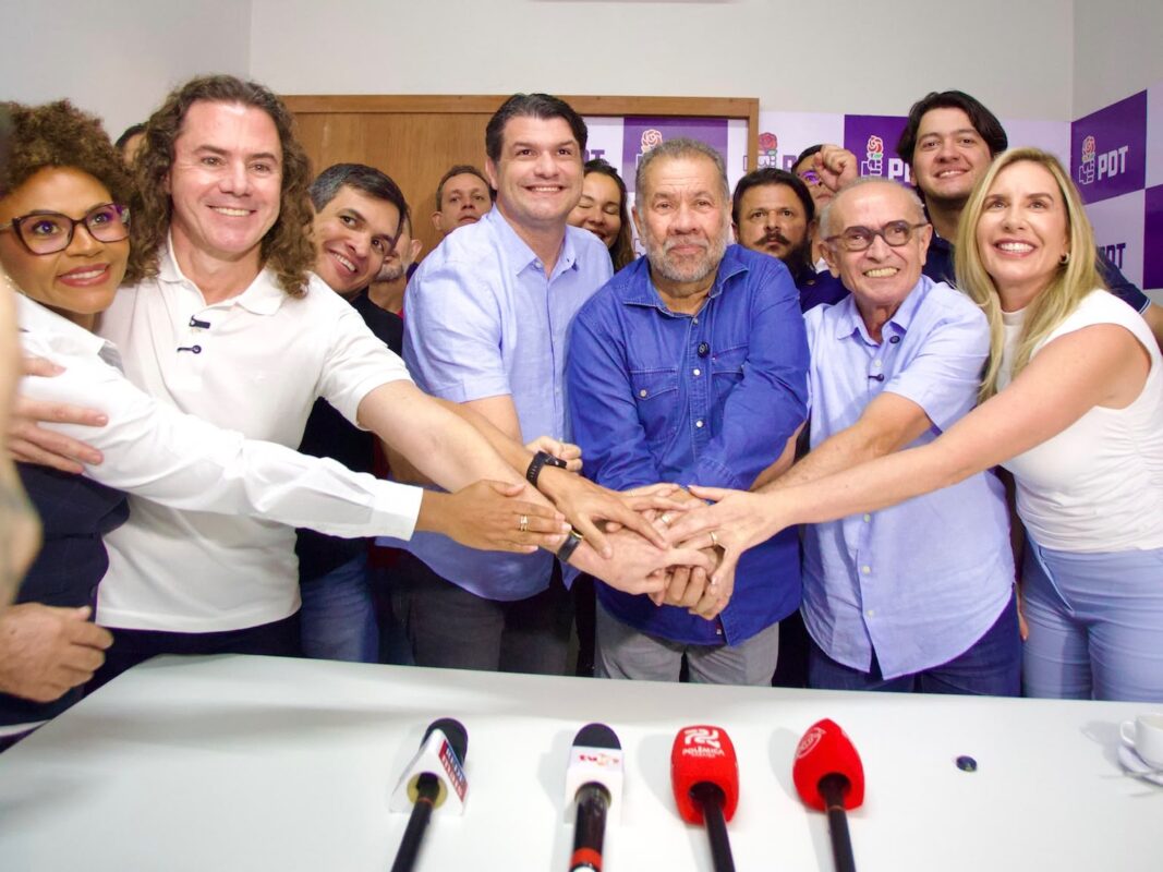 Lupi anuncia PDT com Cícero ao Governo da Paraíba e revela que apoio já era previsto: "reencontro é melhor"