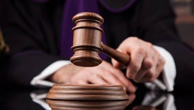 TRT-PB condena empresa a pagar R$ 40 mil por assédio sexual e transfobia contra trabalhador trans