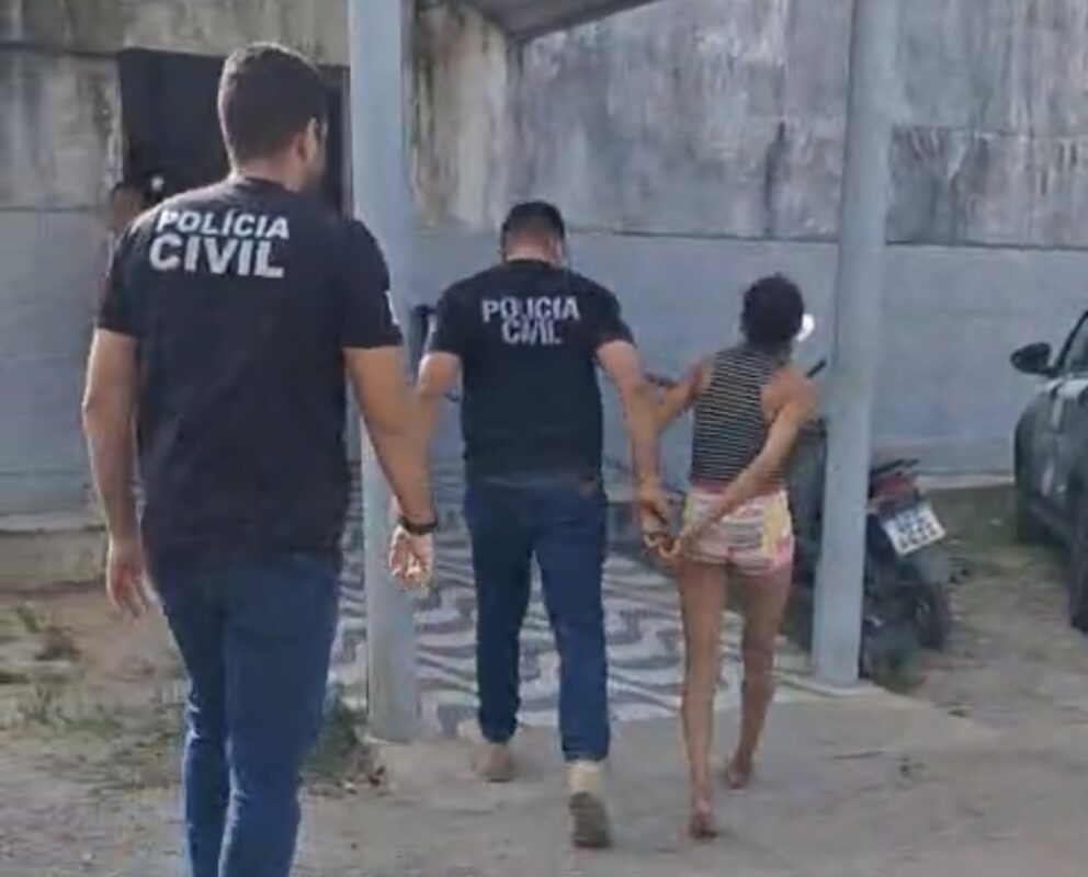 Duas mulheres são presas suspeitas de roubar R$ 1,8 mil de idoso em Sapé