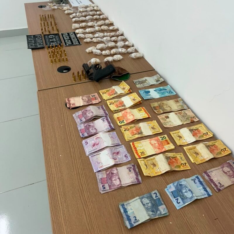 Operação Castelo de Areia prende 3 pessoas em Mamanguape e apreende drogas, arma e munição