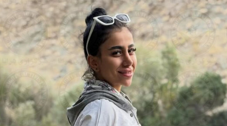 Iraniana de 21 anos é condenada à morte após manifestações contra governo; irmã gêmea está presa