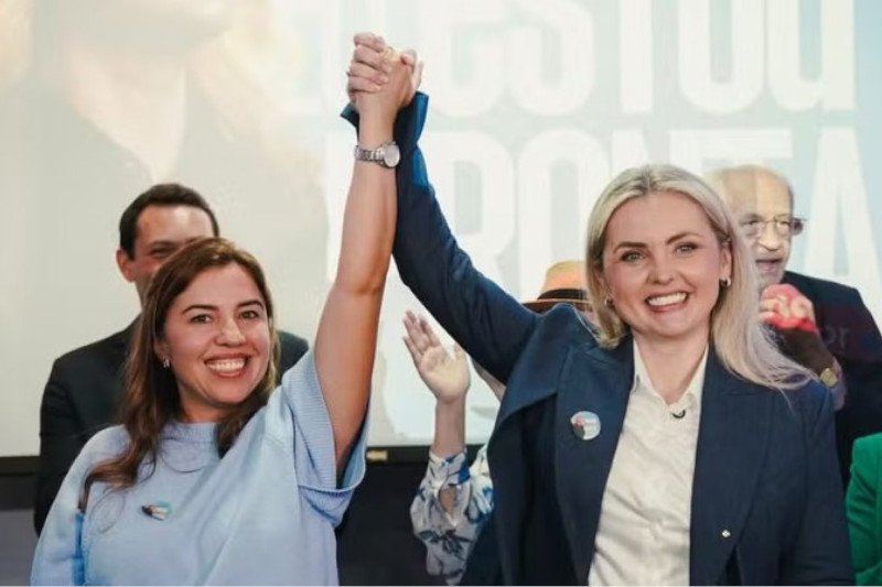 Candidata à presidência da República, Clariana Barão chega a João Pessoa para campanha