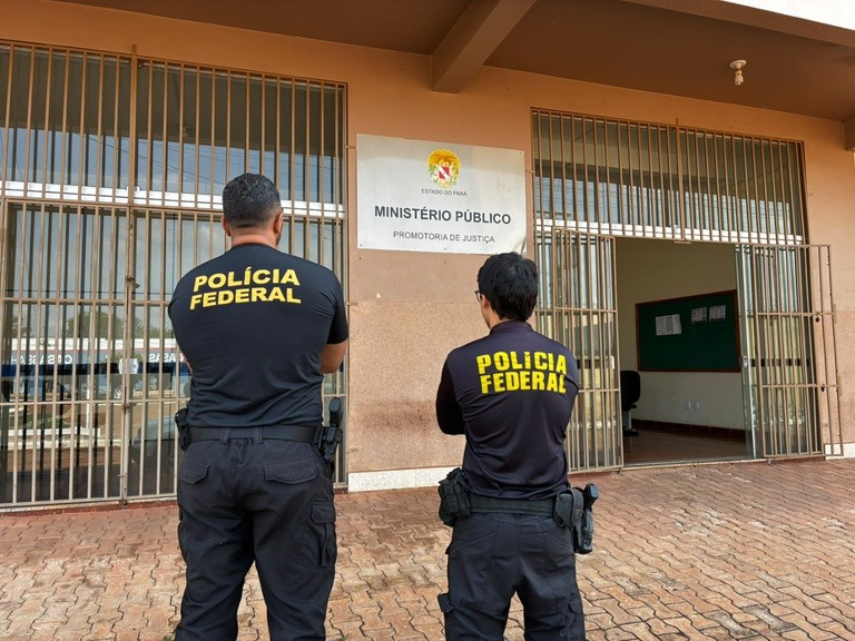 Polícia Federal conduz 48 suspeitos de crimes eleitorais e apreende R$ 769 mil em dinheiro e bens nas primeiras horas de votação