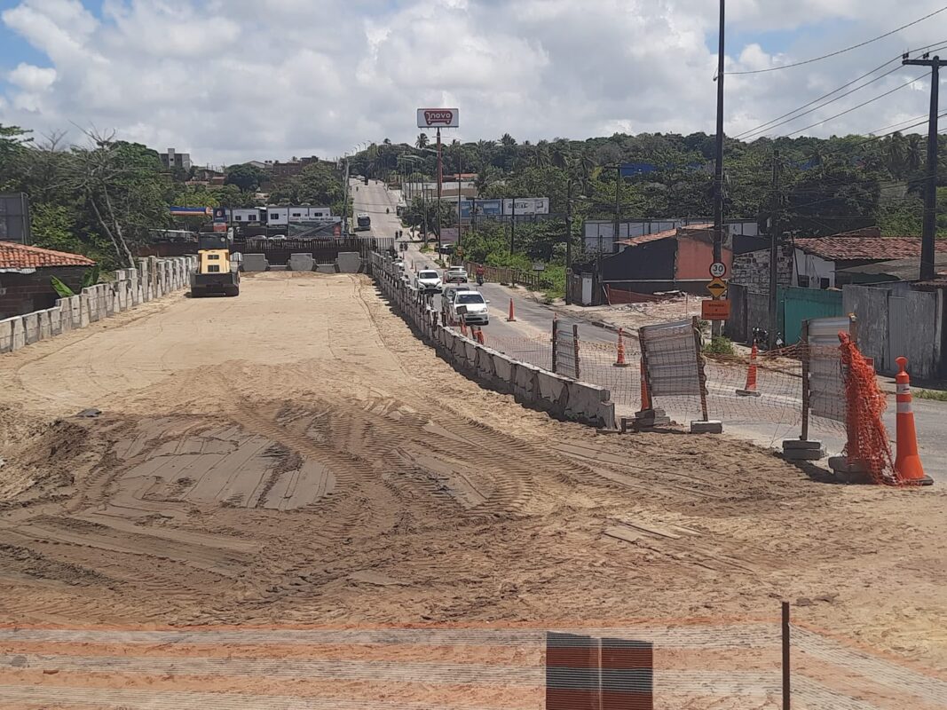 Semob-JP bloqueia trânsito na Ladeira Mangabeira/Valentina neste sábado para obra de ponte
