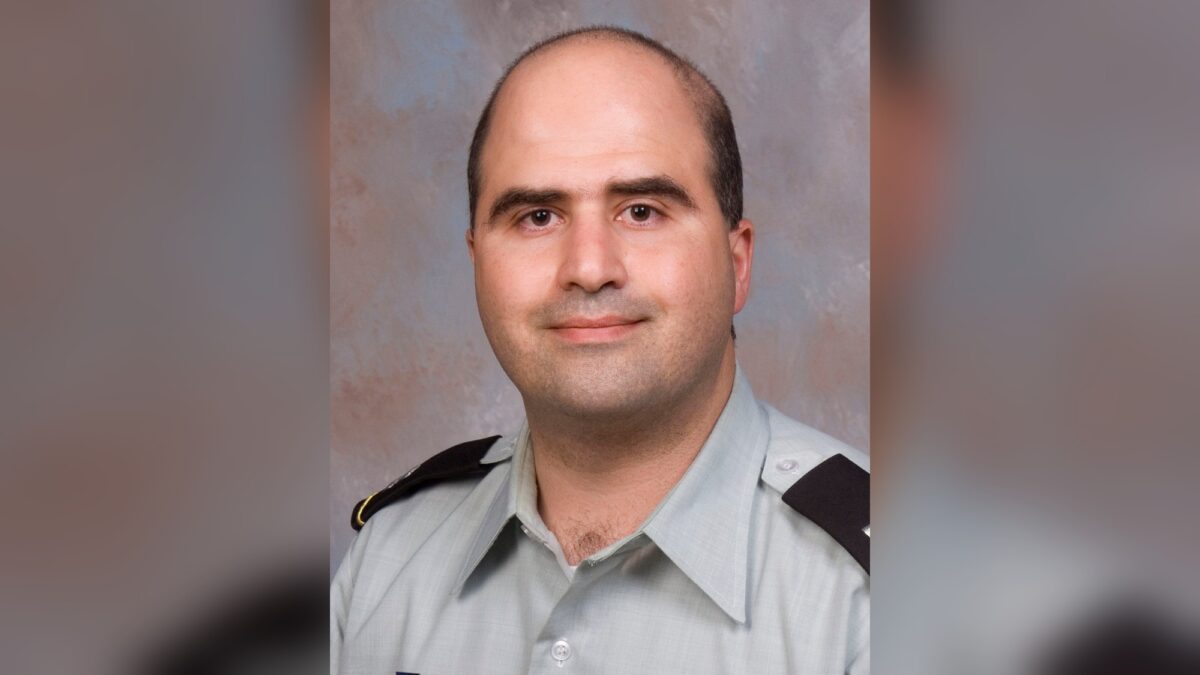 Exército dos EUA agenda fuzilamento de Nidal Hasan e Pentágono prevê transmissão ao vivo