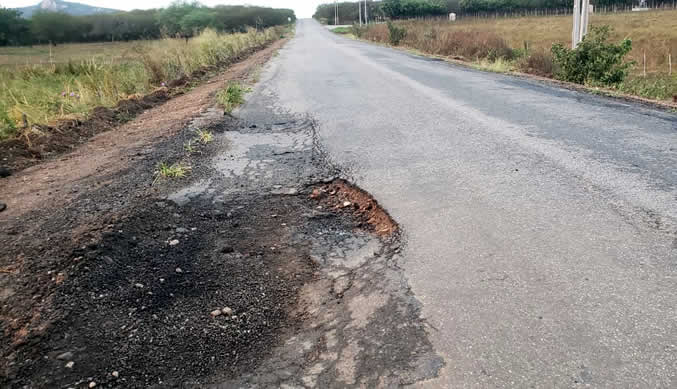 Homem morre em acidente de moto na PB-391, entre Sousa e Uiraúna
