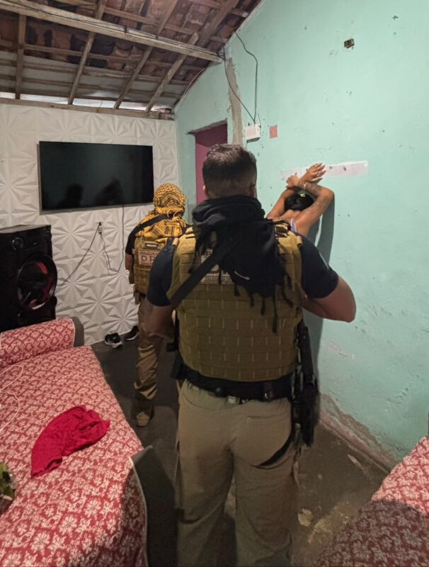 Operação cumpre 21 mandados de prisão e bloqueia R$ 15 milhões de organização criminosa em 4 cidades da Paraíba