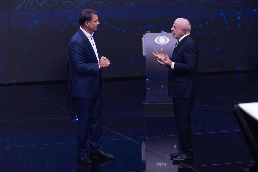 Cabo Gilberto diz que Flávio foi "objetivo" e Lula "mentiu descaradamente" durante debate